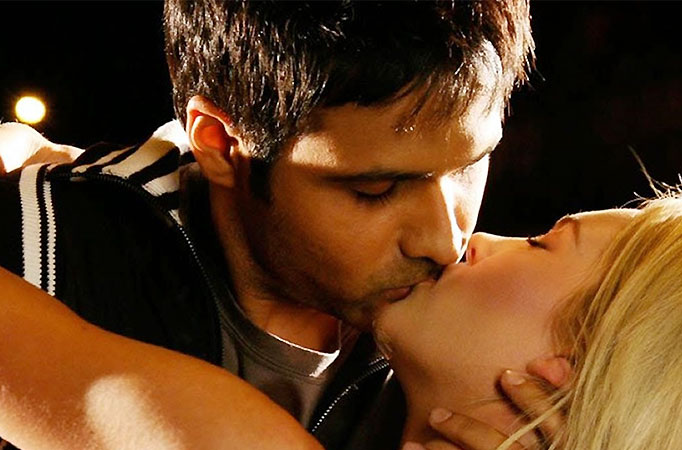 5 Reasons Why Emraan Hashmi Is The Kissing King of Bollywood