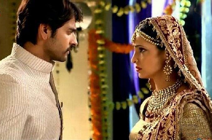 Paro to publicly propose Rudra in Colors' Rangrasiya