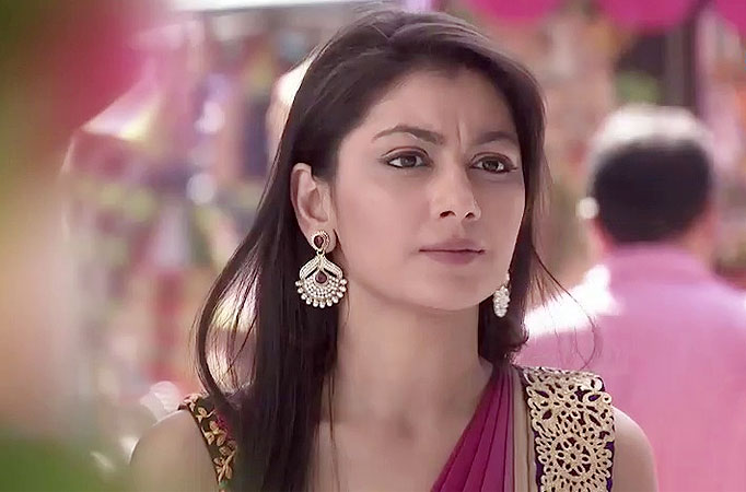 Pragya to beat up Champak on Zee TV's Kumkum Bhagya