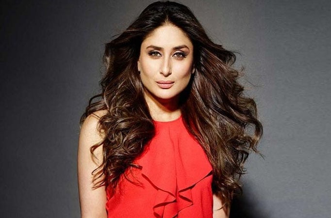 This is what happens when Kareena hosts a party