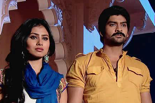 Meera to stay in a hut with Prithvi in Junoon