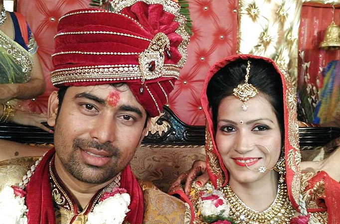 Actor Manmohan Tiwari ties the knot