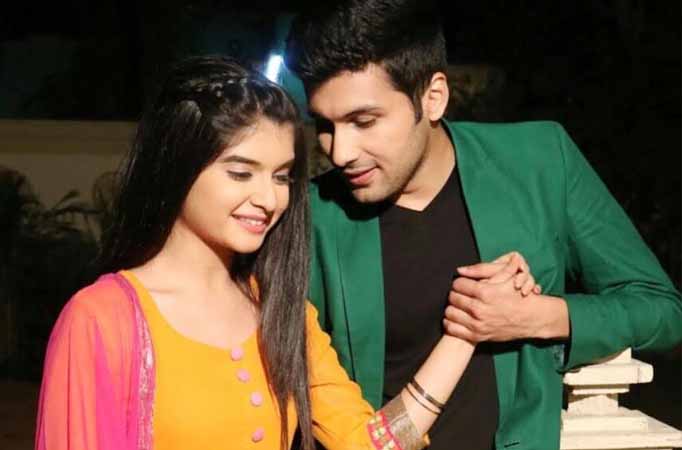 Couple Alert: Are Jiji Maa actors Bhavika Sharma & Shubhashish Jha in love?