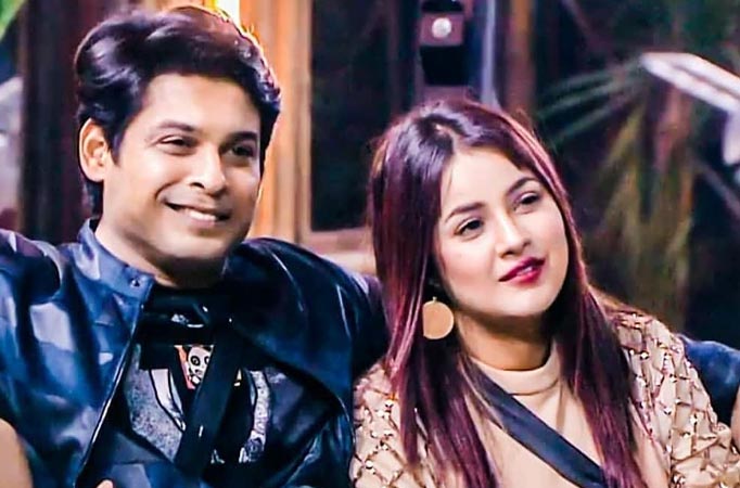 Bigg Boss 13: Shehnaaz Kaur Gill PROPOSES to Siddharth Shukla