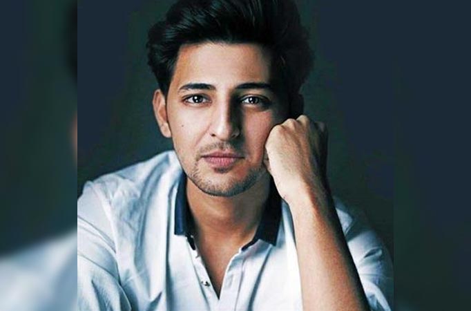 THIS is how Darshan Raval treats his fans; check out video