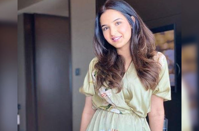 Naagin 4 fame Jasmin Bhasin hints about her new project; check out