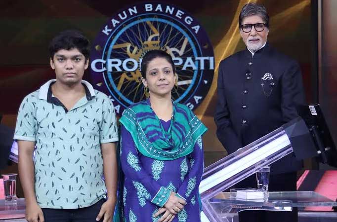 UP’s Farhat Naz, KBC’s Hotseat Contestant, wants people to know Madrasa ...