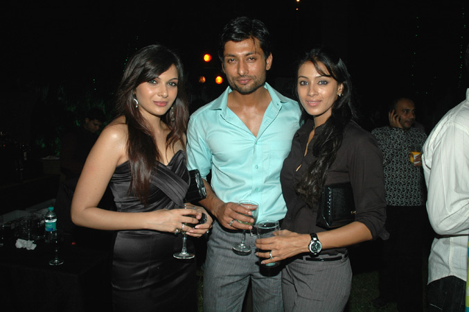 Indraneil Sengupta with Barkha Bisht and Mrinalini Sharma