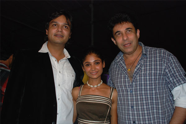 Siddharth Tewary,Ratan Rajput, Deepak Tijori