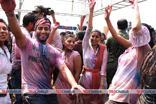 Vineet Kumar, Neha Marda, Smita Bansal