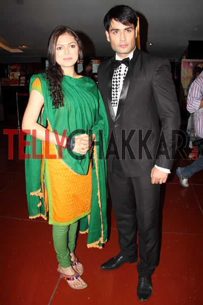 Drashti Dhami and Vivian Dsena