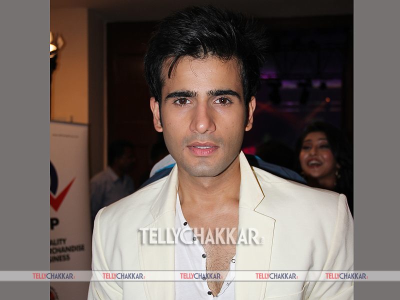 Karan Tacker