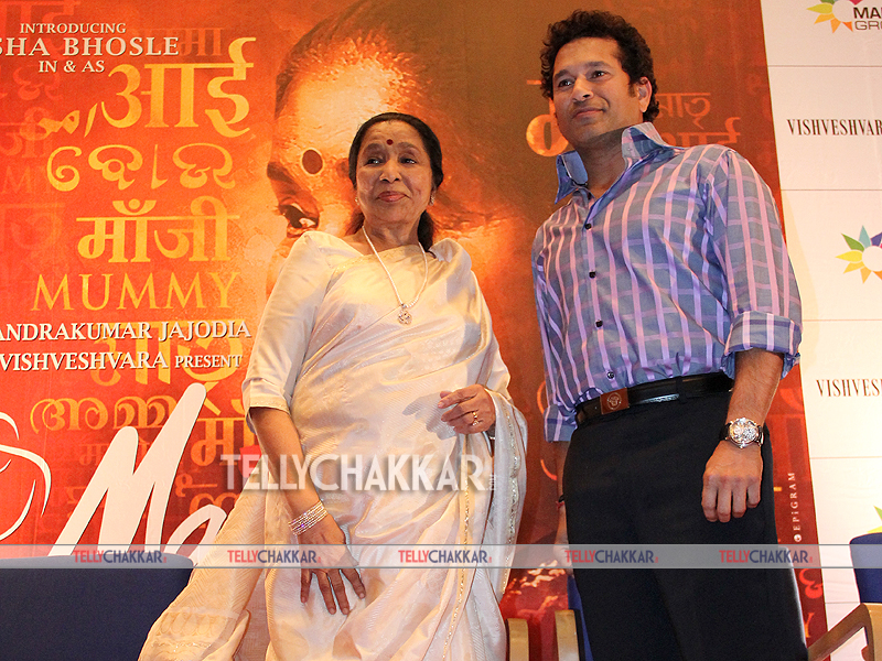 Asha Bhosle And Sachin Tendulkar