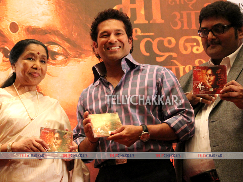 Asha Bhosle And Sachin Tendulkar