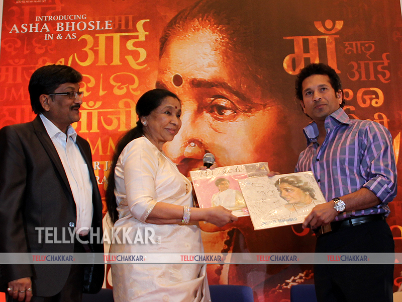 Asha Bhosle And Sachin Tendulkar