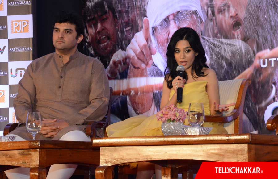 Siddharth Roy Kapur and Amrita Rao