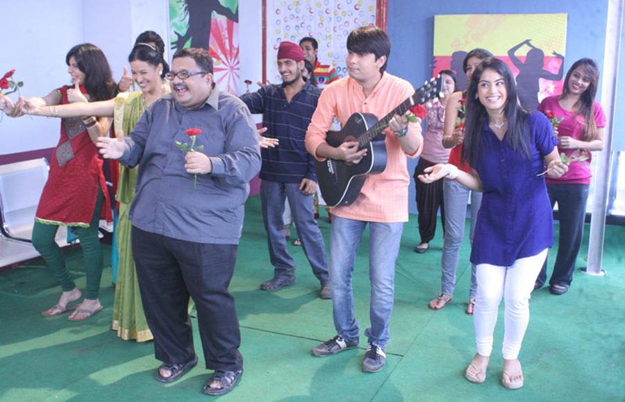 Flash mob sequence in Sony TV's Amita Ka Amit