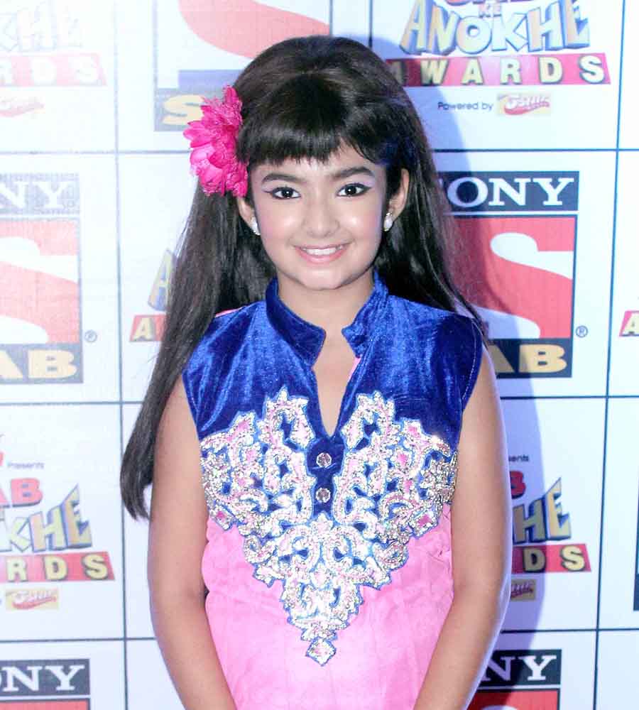 Anushka Sen on the red carpet at SAB Ke Anokhe Awards