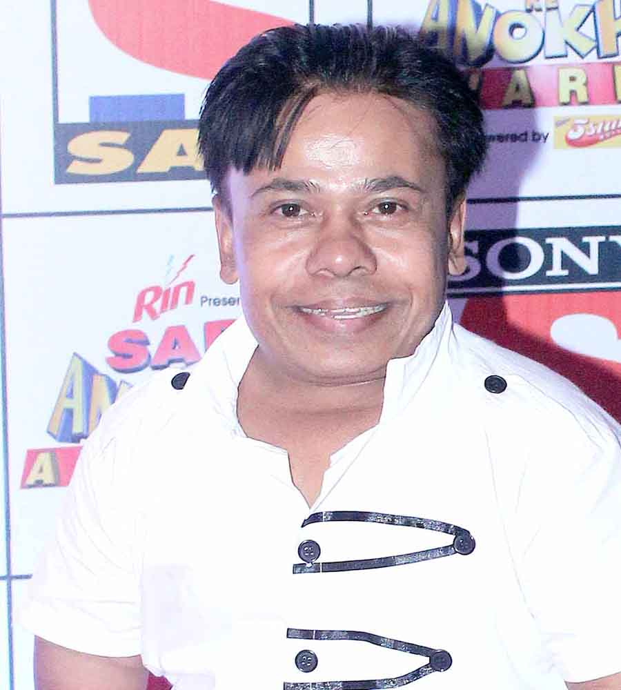 KK Goswami on the red carpet at SAB Ke Anokhe Awards