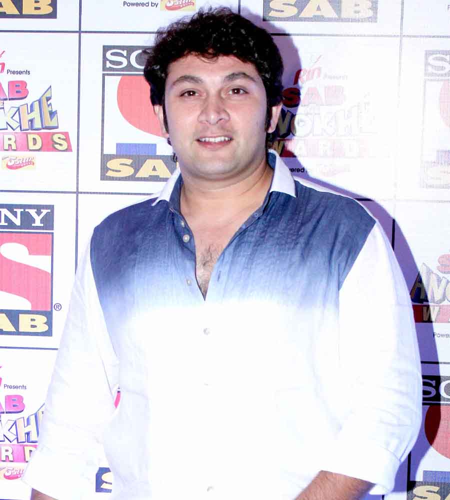 Rajesh Kumar on the red carpet at SAB Ke Anokhe Awards