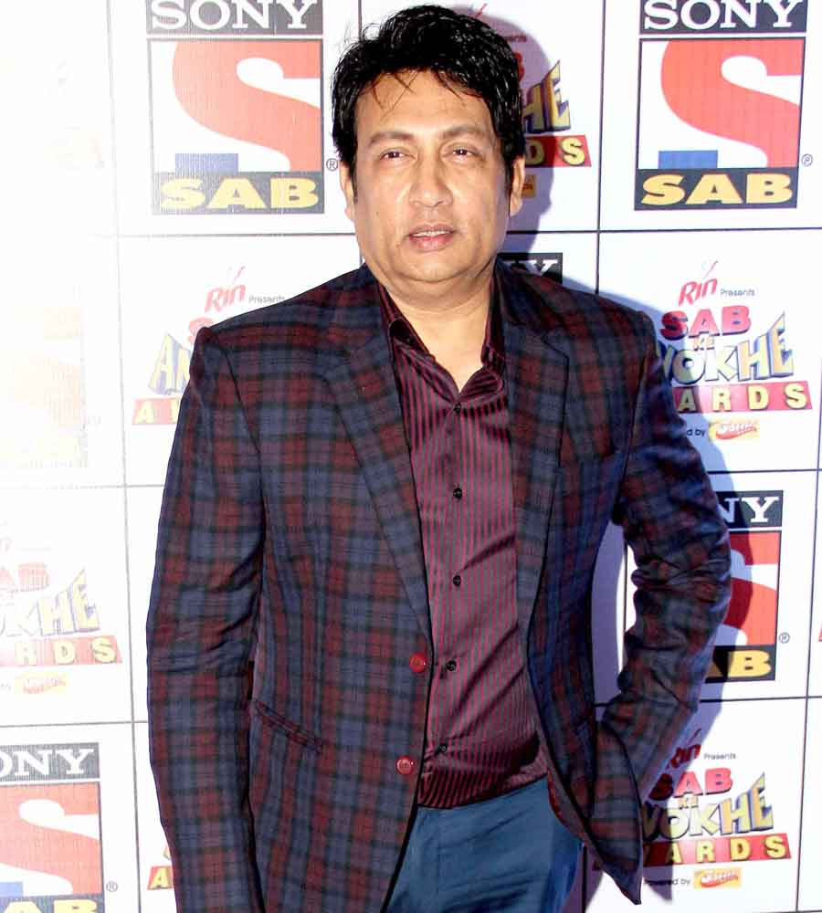 Shekhar Suman on the red carpet at the SAB Ke Anokhe Awards