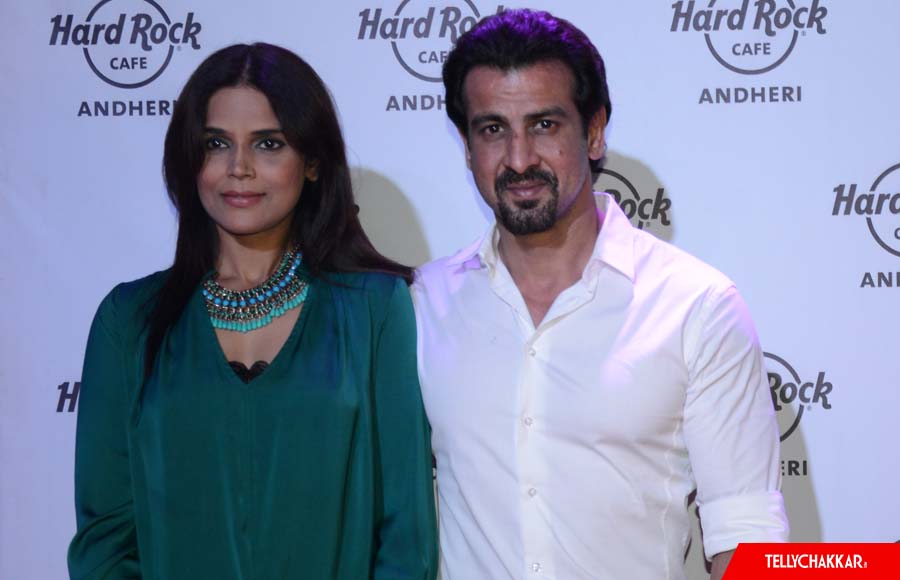 Ronit Roy with wife Neelam