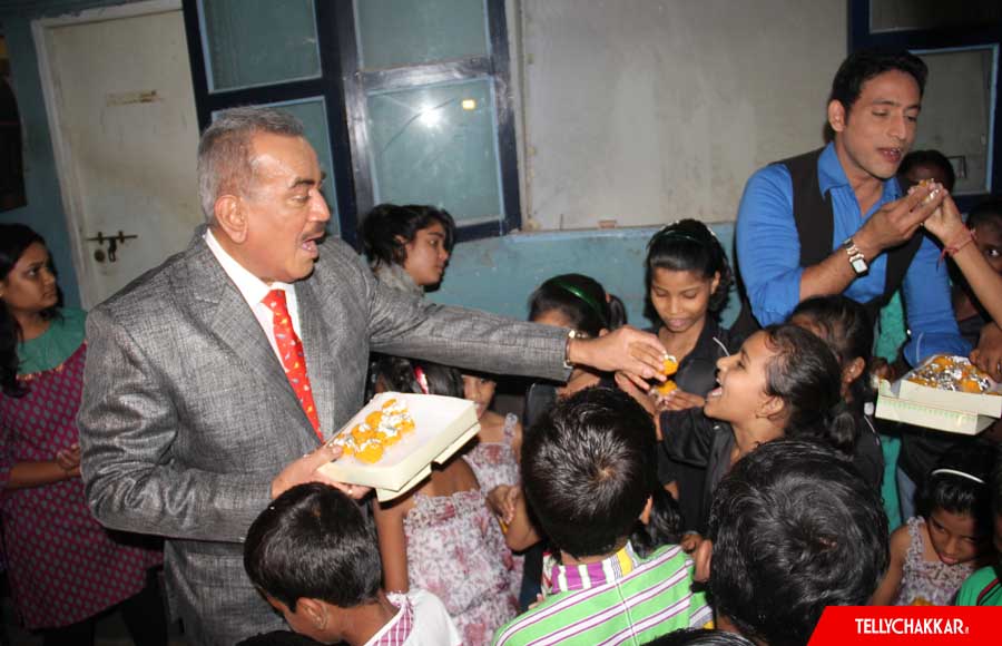 CID team celebrates Diwali with NGO kids