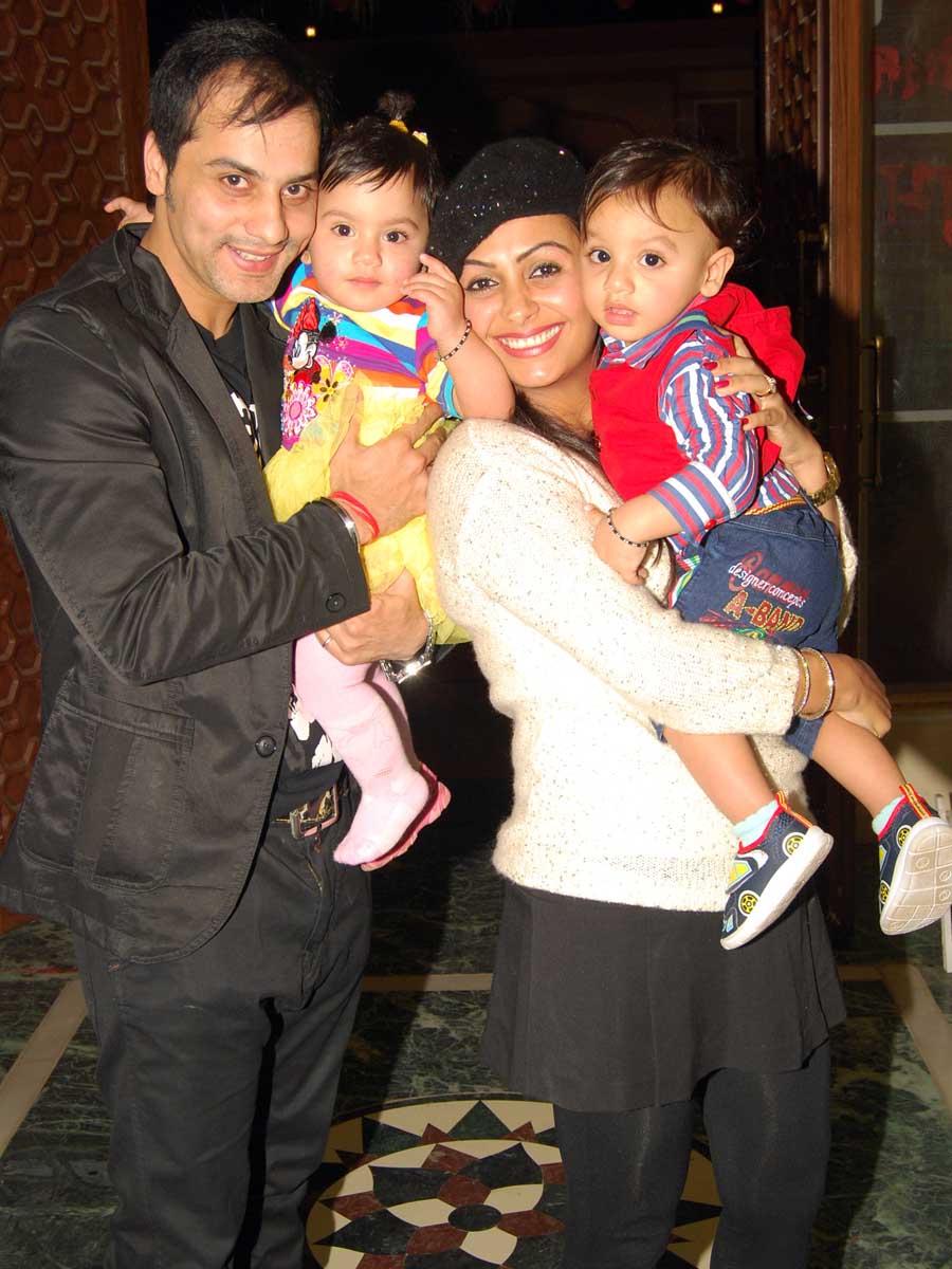 Ashita Dhawan and Sailesh Gulabani with their twins