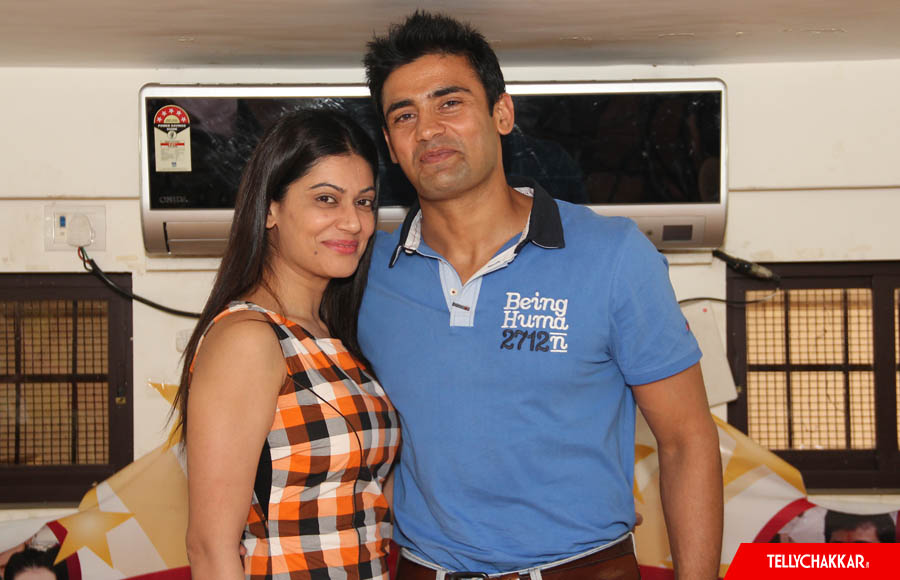  Sangram Singh and Payal Rohatgi