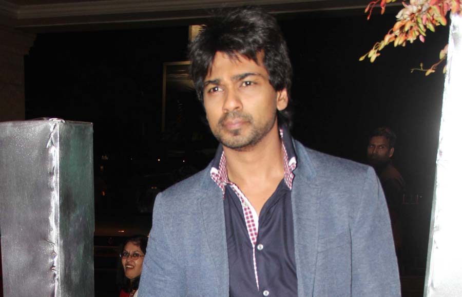  Nikhil Dwivedi