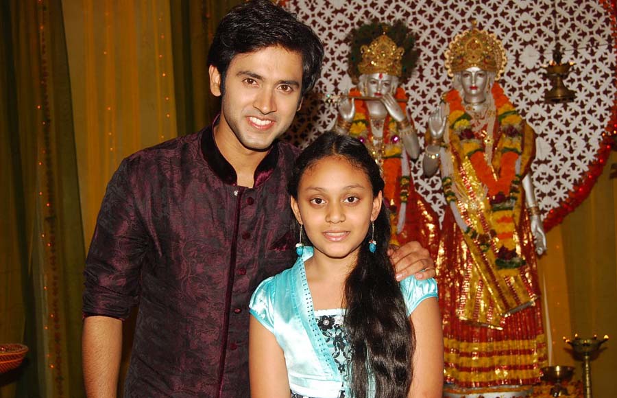 Mishkat Varma with Ishika Shahi