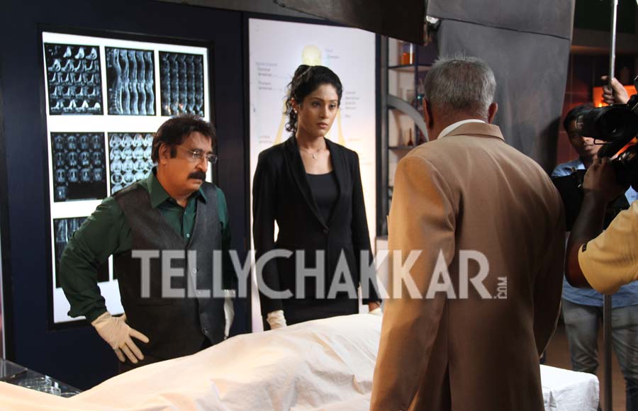 On the set: Sony TV's CID