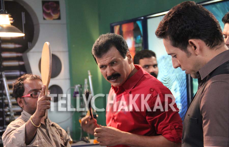 On the set: Sony TV's CID