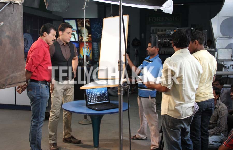 On the set: Sony TV's CID