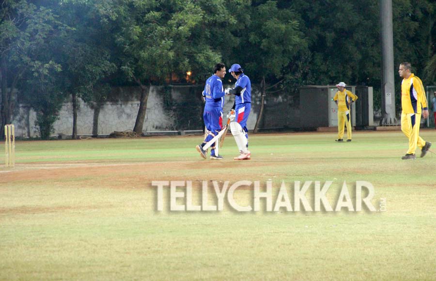 Cricket Match: Team Rangrasiya and Beintehaa