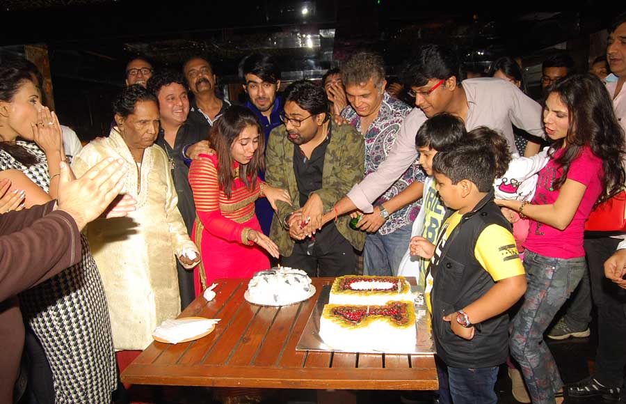 Writer-Producer Amit Aryan's happening birthday bash