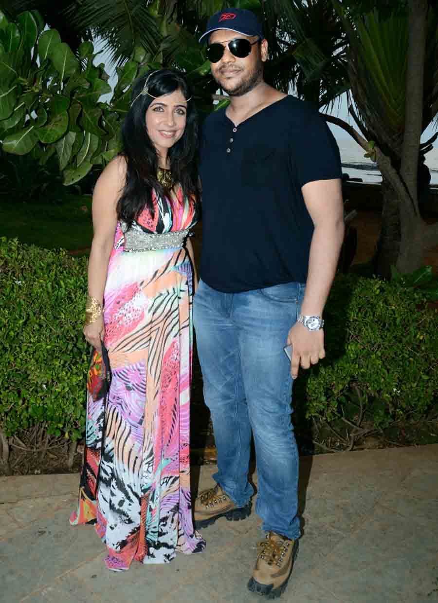 Shibani Kashyap & Hrishikesh Chury