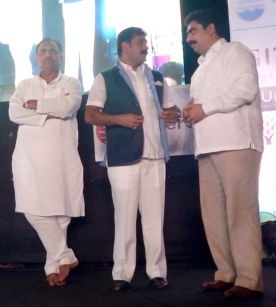 Jayantrao Patil, Sachin Ahir, Sanjay Dina Patil