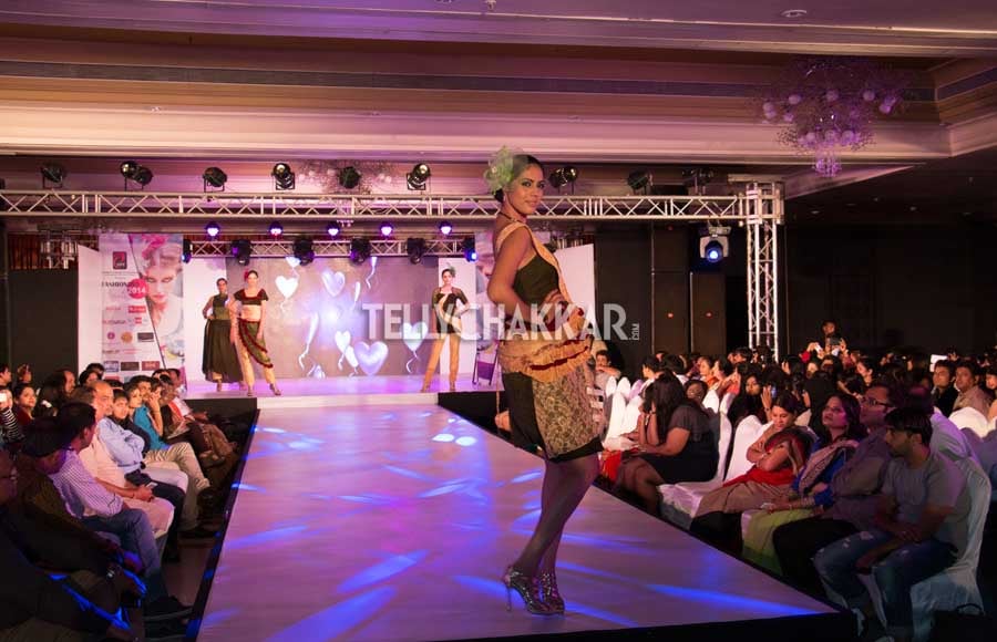 Tellychakkar.com partners Institute of Design & Technology's (Surat) event Fashionova