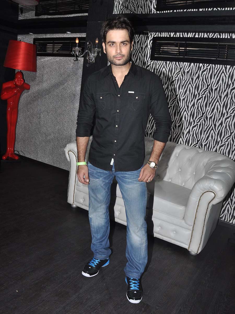 Vivian Dsena