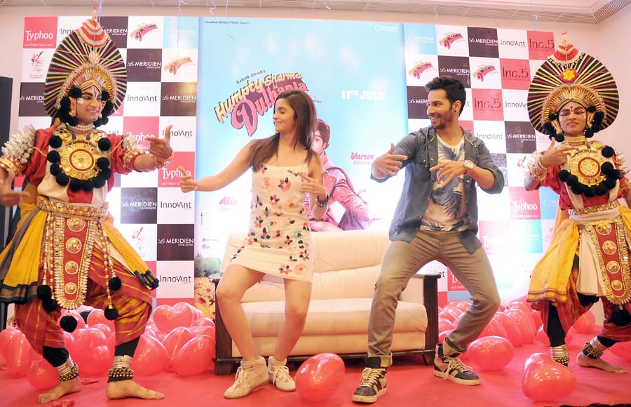 Bangalore press conference of Humpty Sharma Ki Dulhaniya