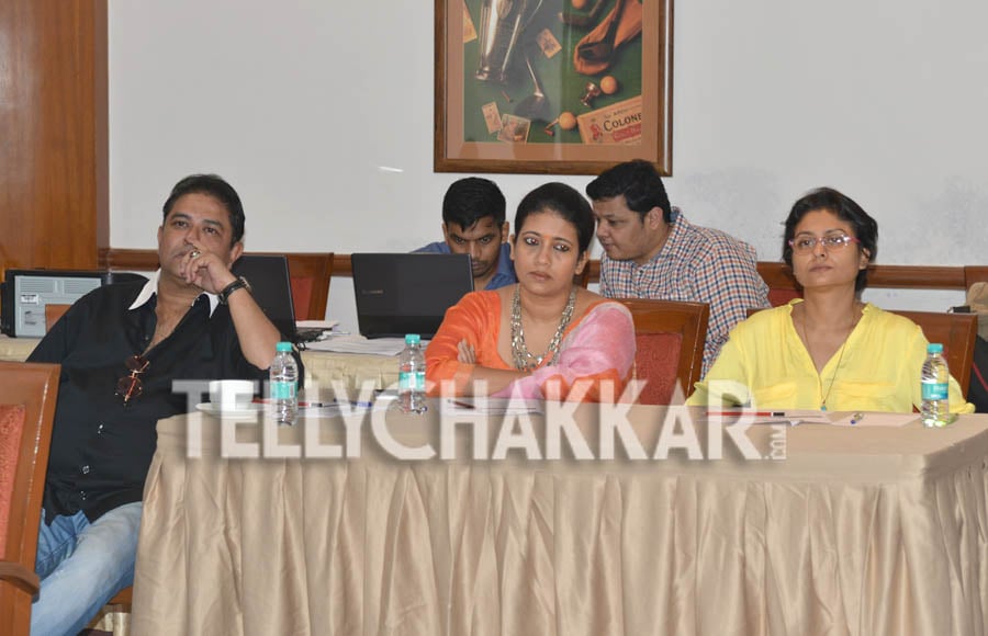 Ashiesh Roy, Kamalika Guha Thakurta and Jaya Bhattacharya