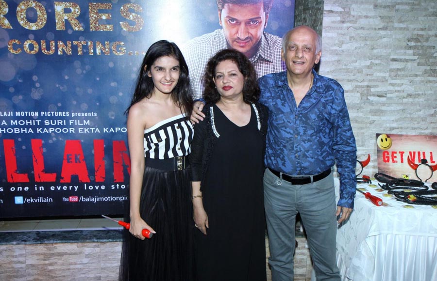 Filmmaker Mukesh Bhatt's wife Nilima Bhatt daughter Sakshi Bhatt