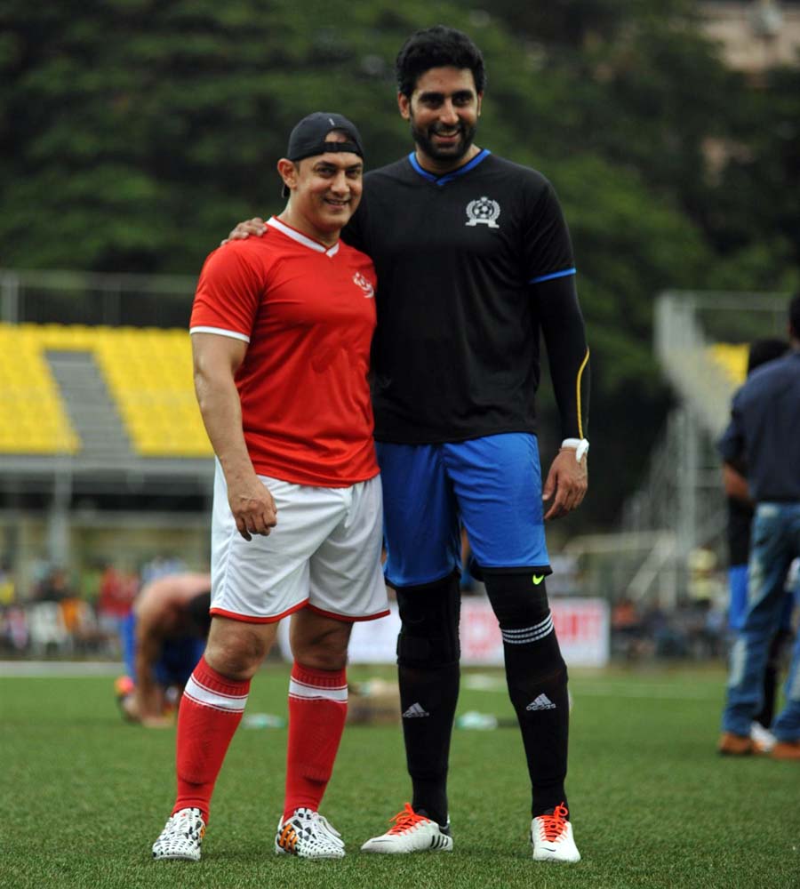 abhishek bachchan, Amir Khan