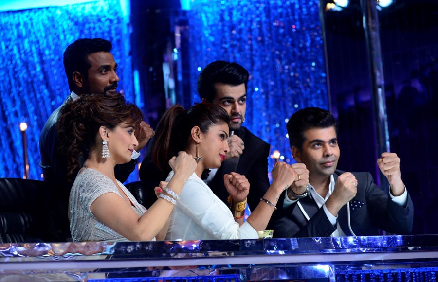  Remo D'Souza, Priyanka Chopra, Karan Johar and Madhuri Dixit Nene