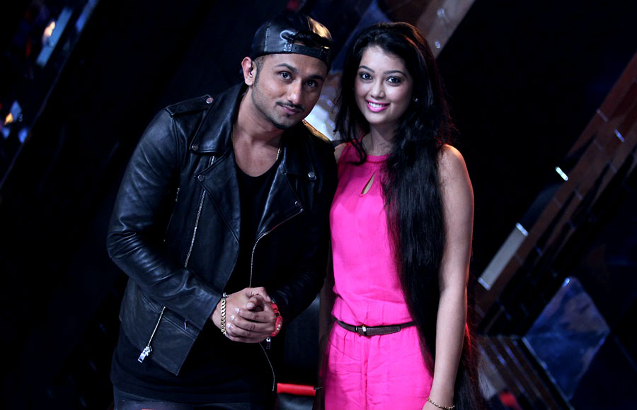 Singer Yo Yo Honey Singh And Digangana Suryavanshi