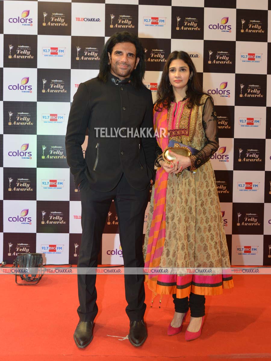 Arav Chaudhary with wife