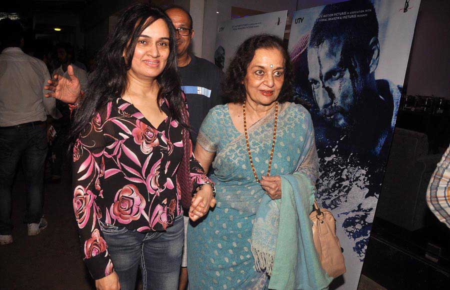 Veteran actor Asha Parekh and Padmini Kolhapure