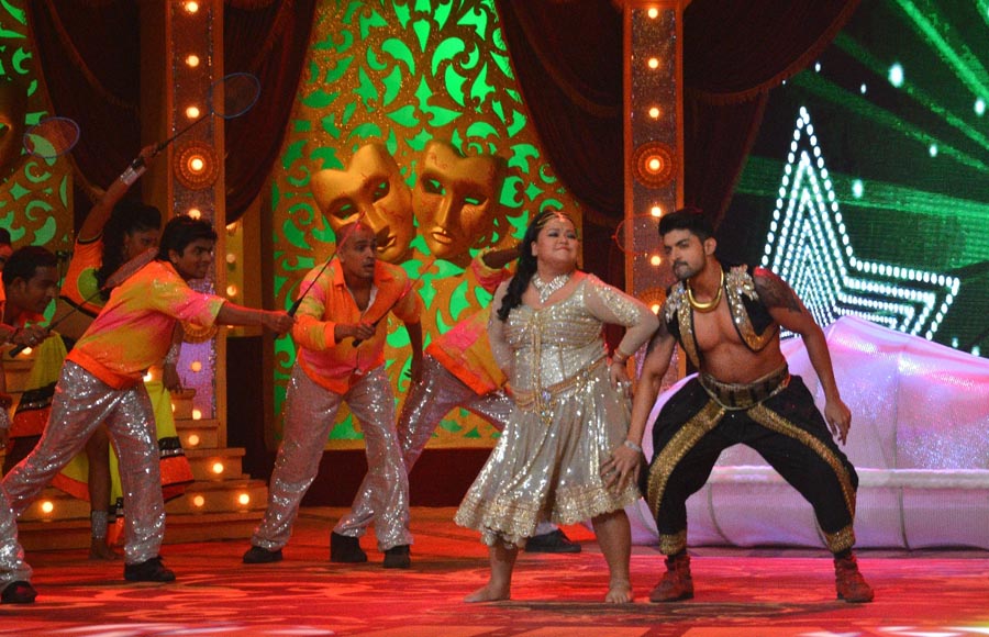 Gurmeet Choudhary with Bharti Singh 