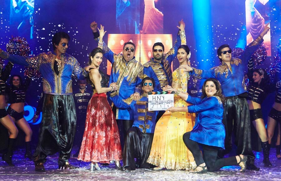 SONU SOOD, MALAIKA ARORA KHAN, BOMAN IRANI, SHAH RUKH KHAN, ABHISHEK BACHCHAN, DEEPIKA PADUKONE, VIVAAN SHAH AND FARAH KHAN